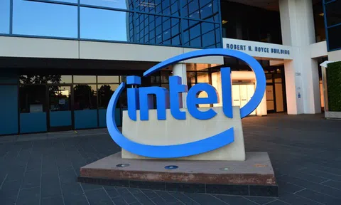 Tiết kiệm chi phí vận hành, Intel giảm lương toàn bộ khối lãnh đạo